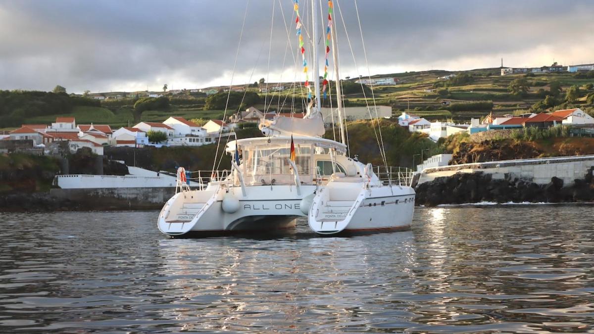 Apartment Catamaran One