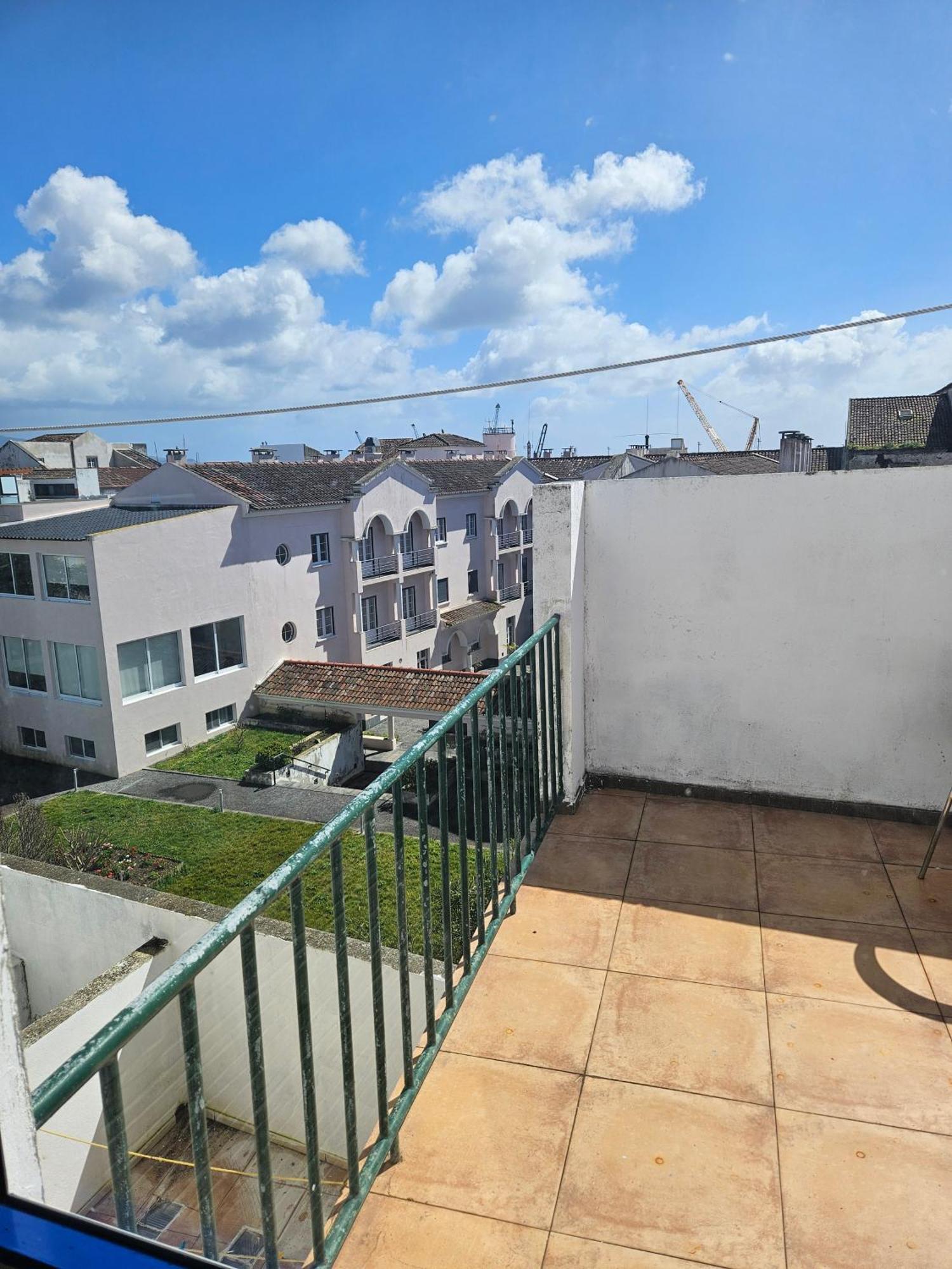 Sao Jose * Ponta Delgada