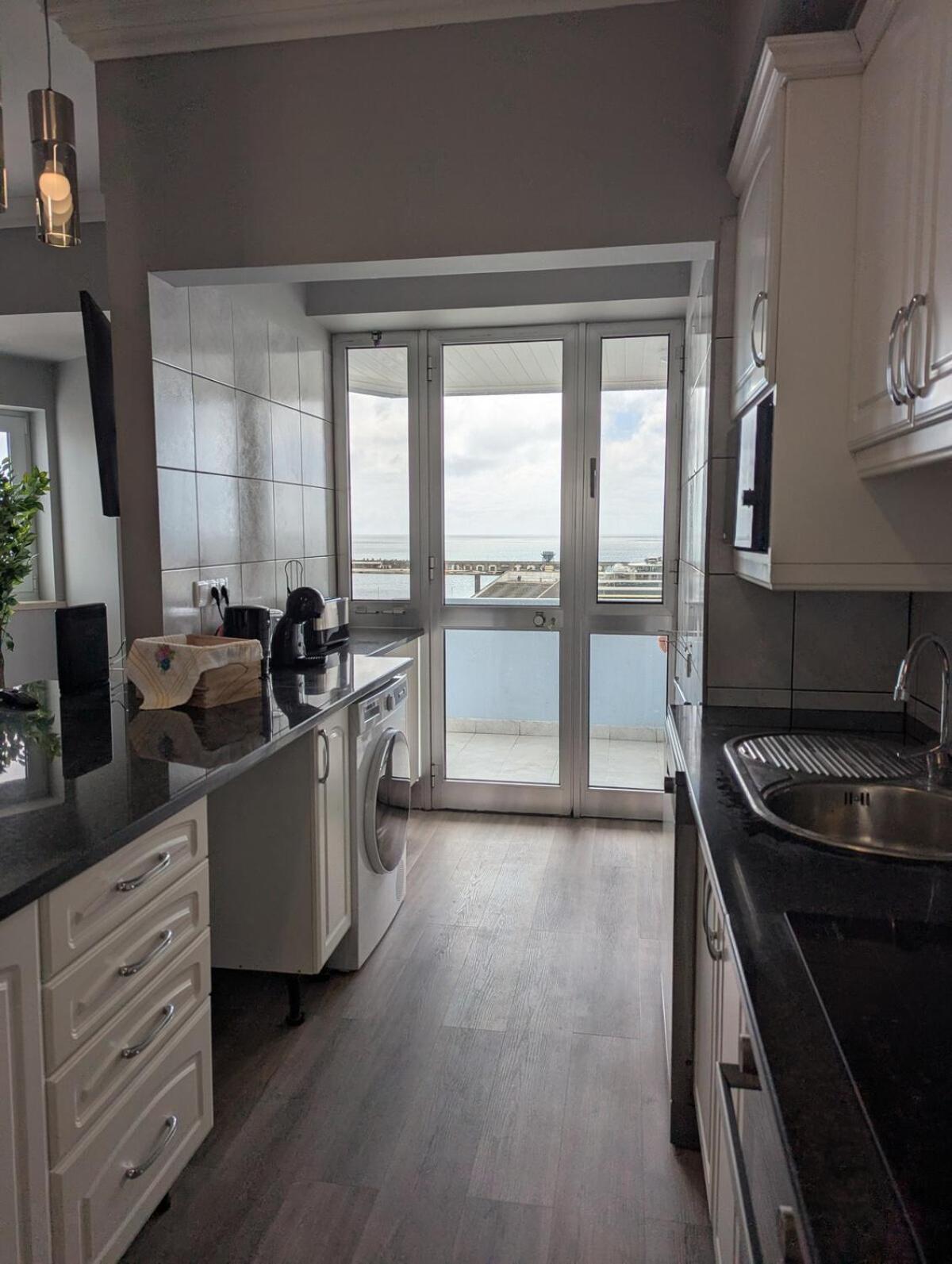 Sea View 3 Bedroom Apartment