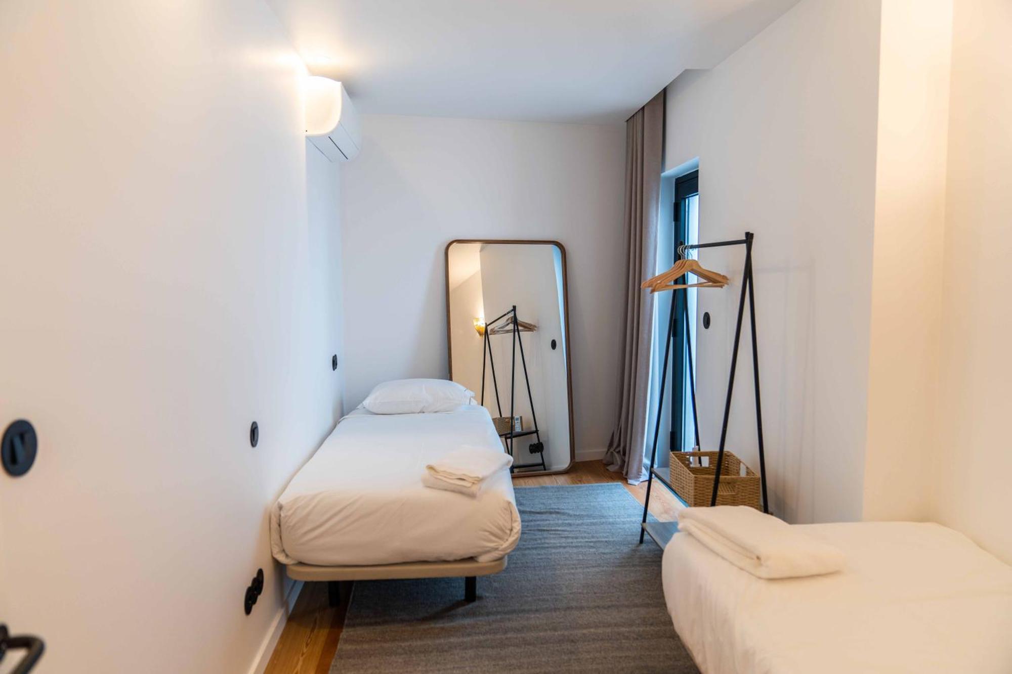 Design By The Farm - Azores Boutique House Apartment