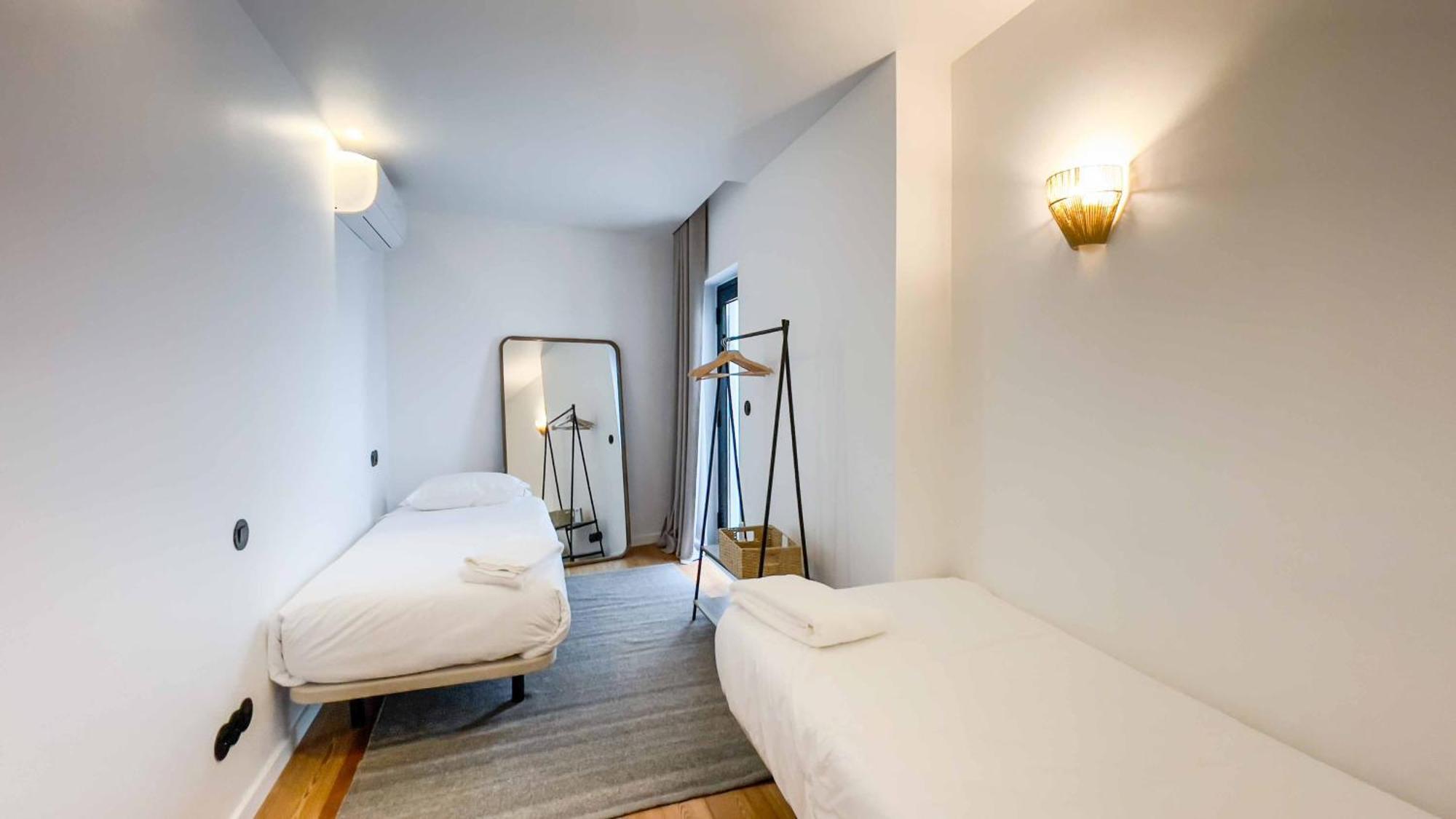 Design By The Farm - Azores Boutique House Apartment