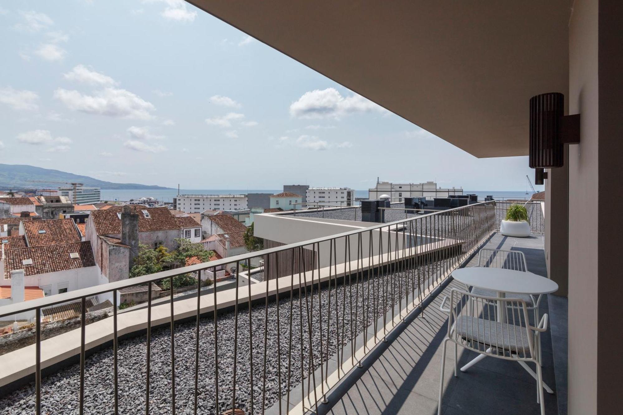 Urban Penthouse