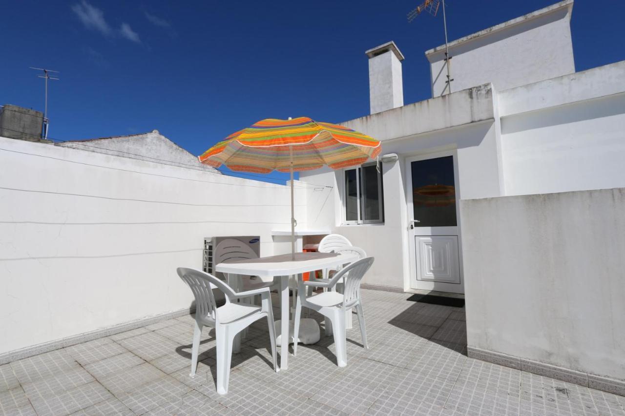 Floor W/terrace Oceanview